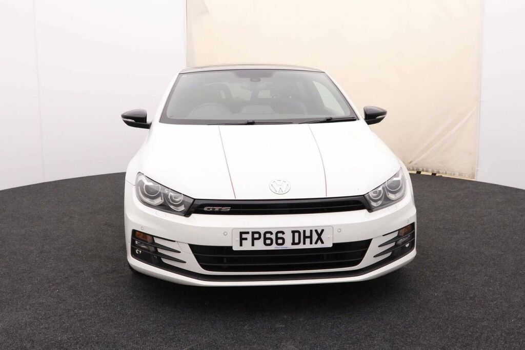 Volkswagen Scirocco 2.0 Scirocco Gts Tsi Bluemotion Technology Semi-au White #2