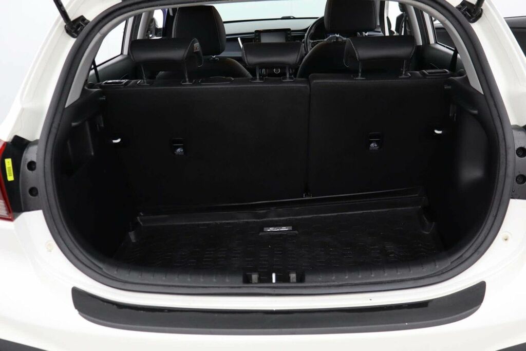 Kia RIO 1.4 2 Hatchback Black #28