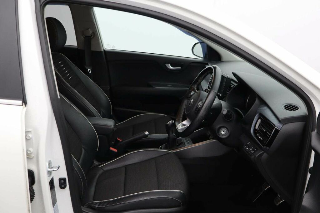 Kia RIO 1.4 2 Hatchback Black #10