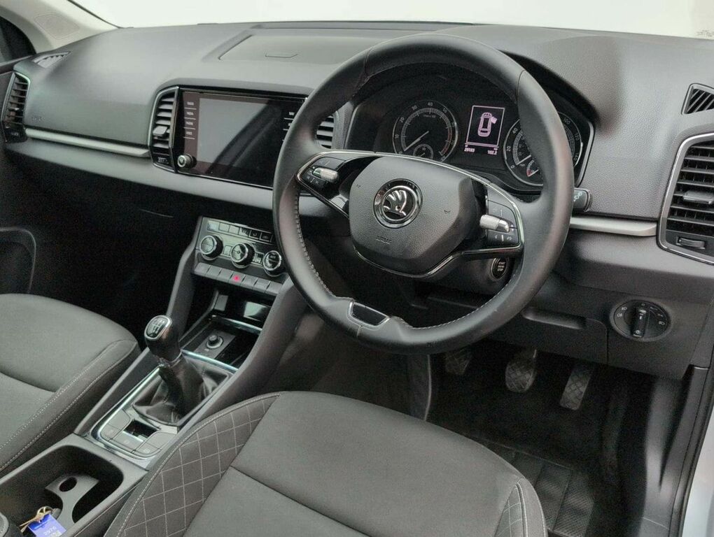 Skoda Karoq Se Blue #11