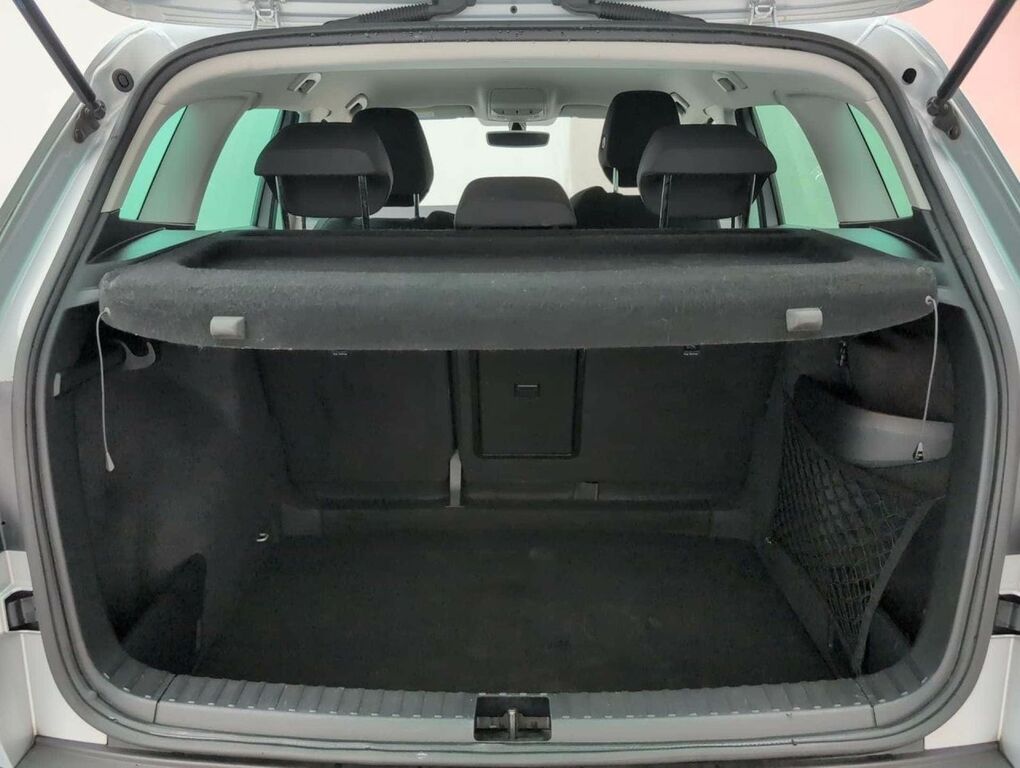 Skoda Karoq Se Blue #27