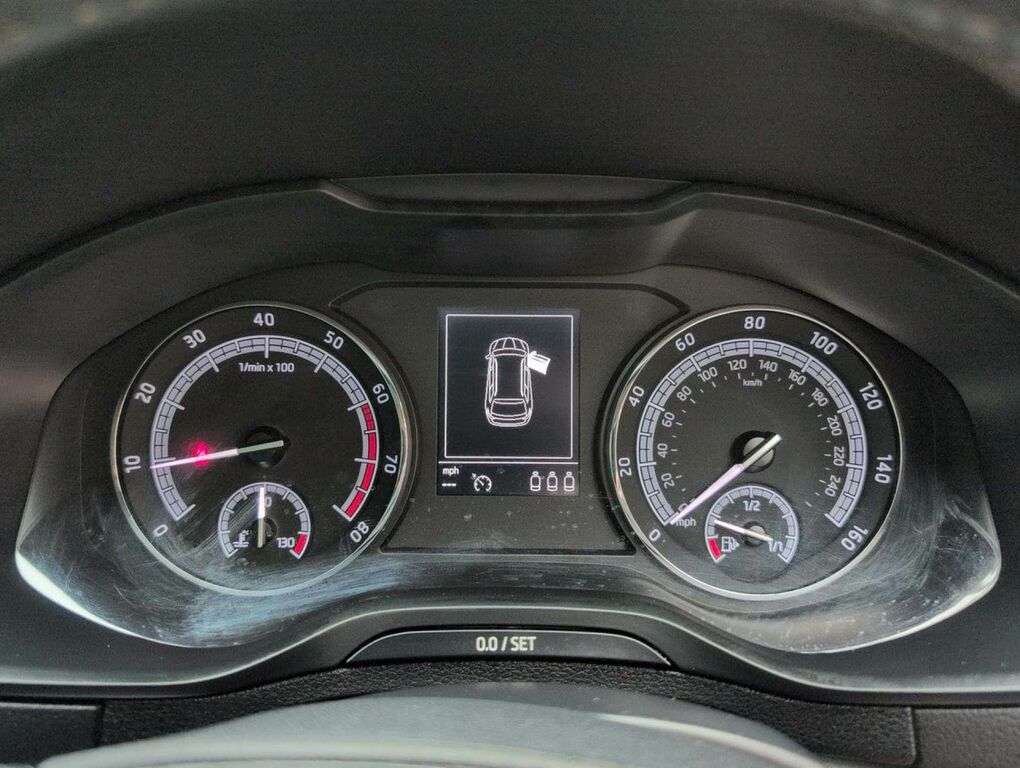 Skoda Karoq Se Blue #18