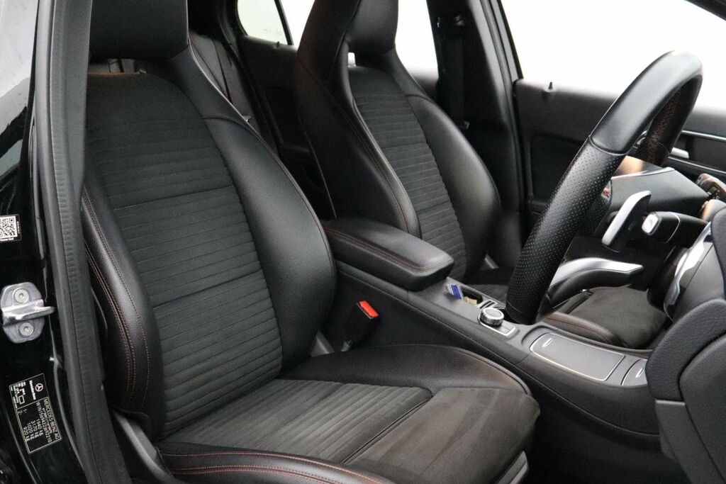 Mercedes-Benz GLA Class Gla 200 Se Executive Grey #24