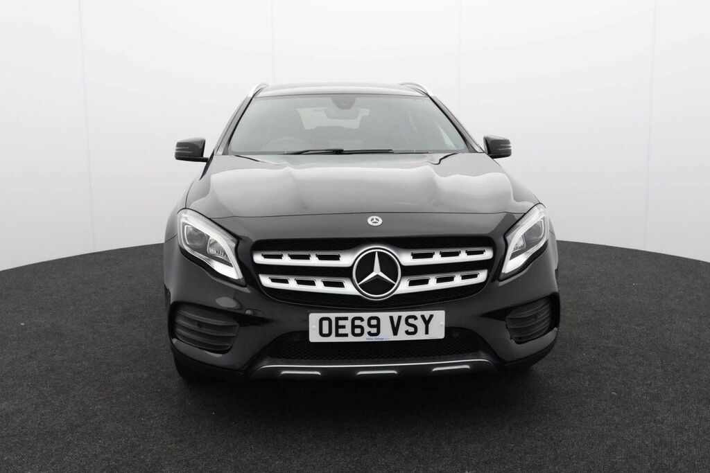 Mercedes-Benz GLA Class 1.6 Gla 180 Amg Line Edition Black #2