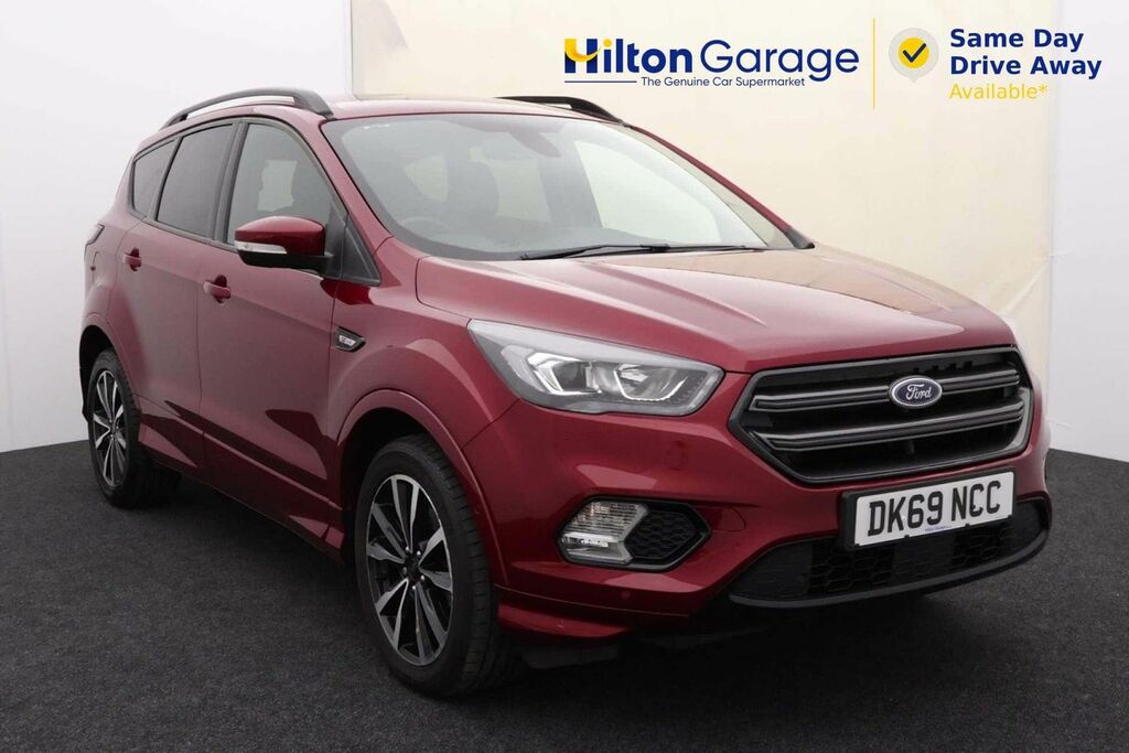 Ford Kuga 2.0 Kuga St-line Tdci Red