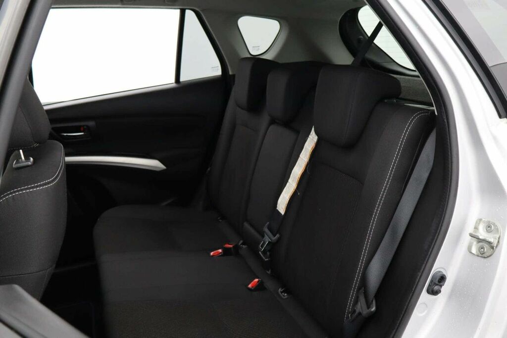 Suzuki SX4 S Cross Black #26