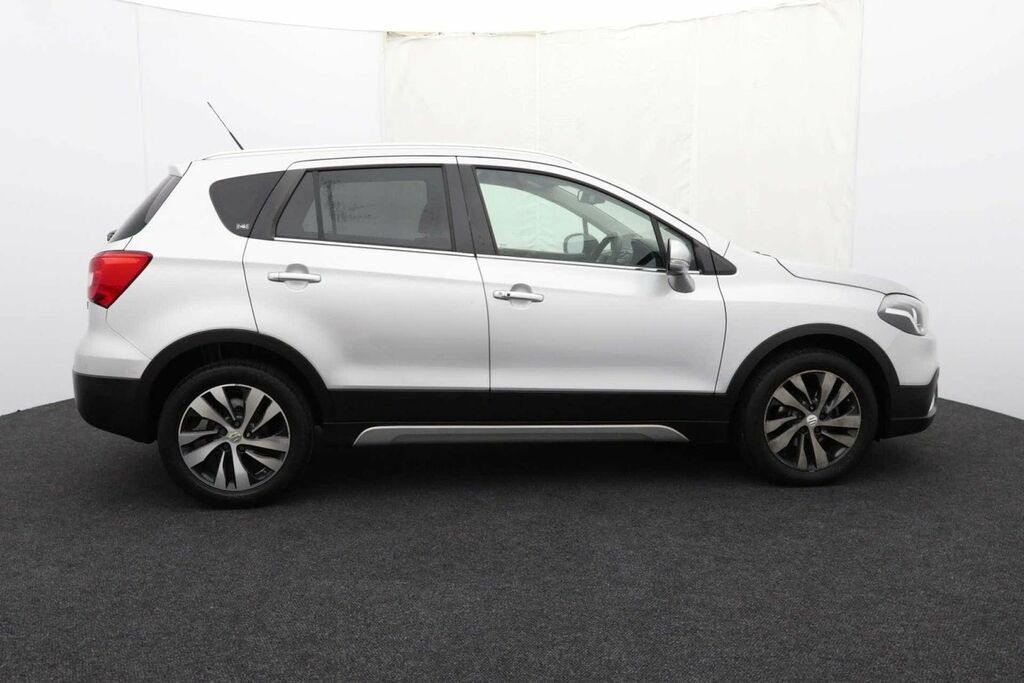 Suzuki SX4 S Cross Black #8