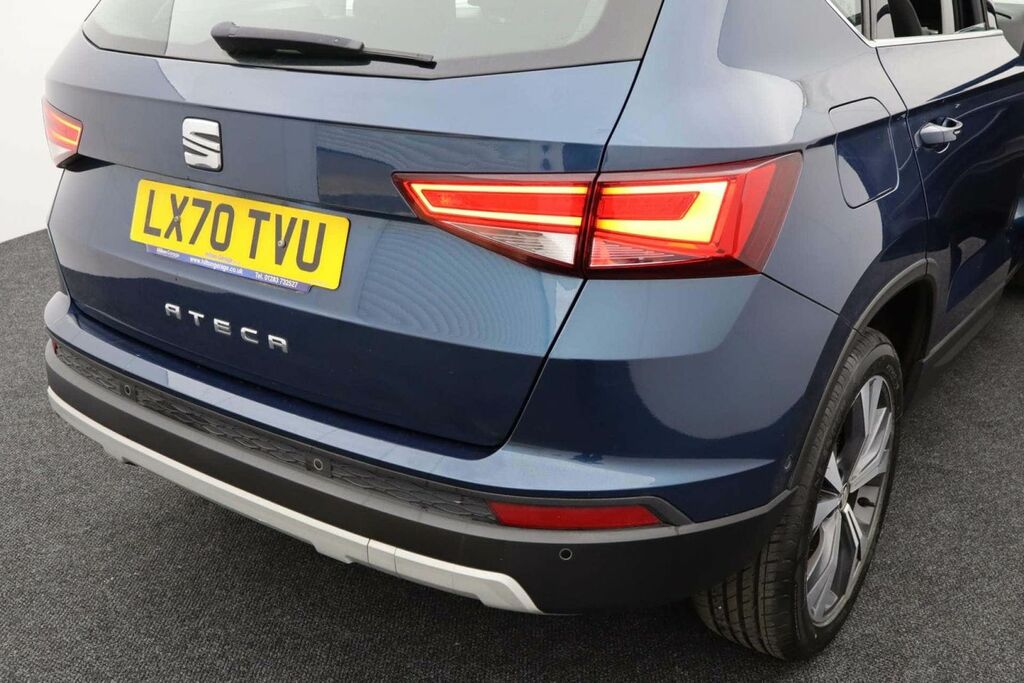 Seat Ateca Ateca Cupra 300 Comfort And Sound Design 4Drive S Black #24