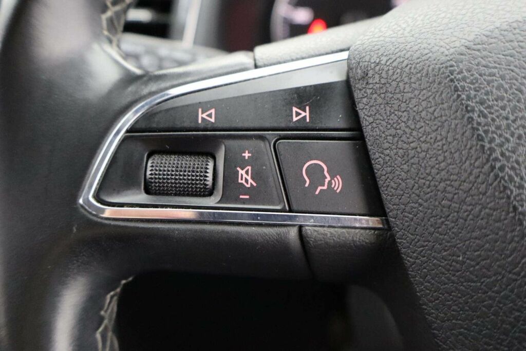 Seat Ateca Ateca Cupra 300 Comfort And Sound Design 4Drive S Black #18