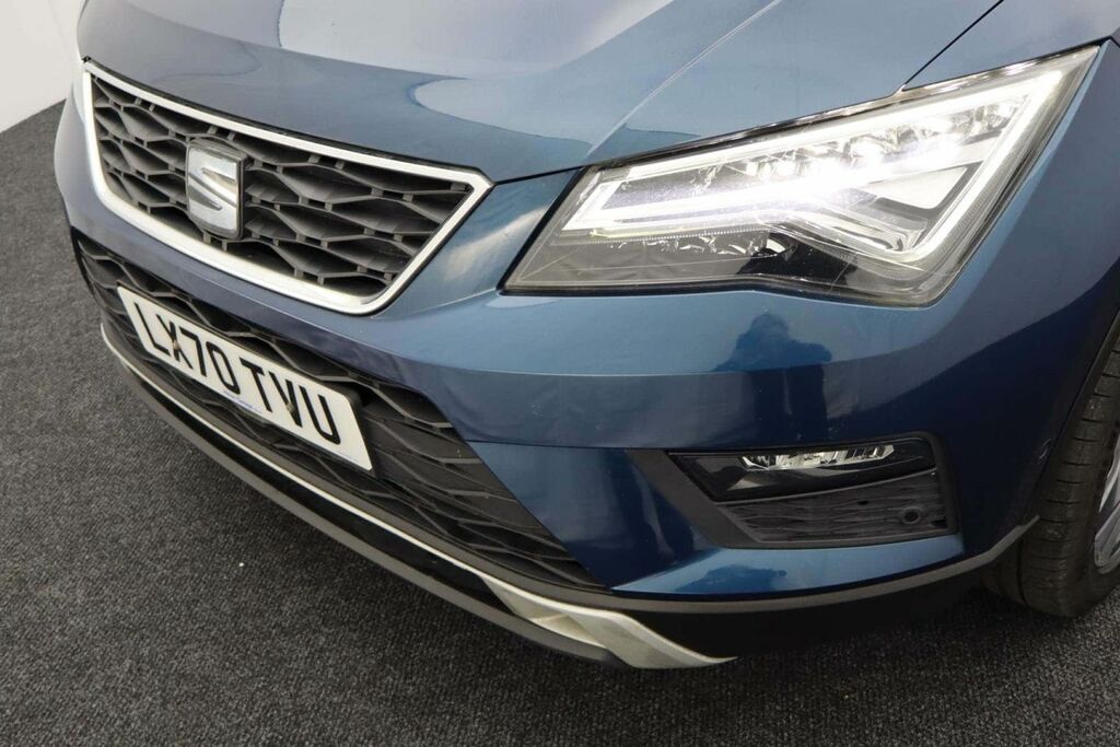 Seat Ateca Ateca Cupra 300 Comfort And Sound Design 4Drive S Black #31
