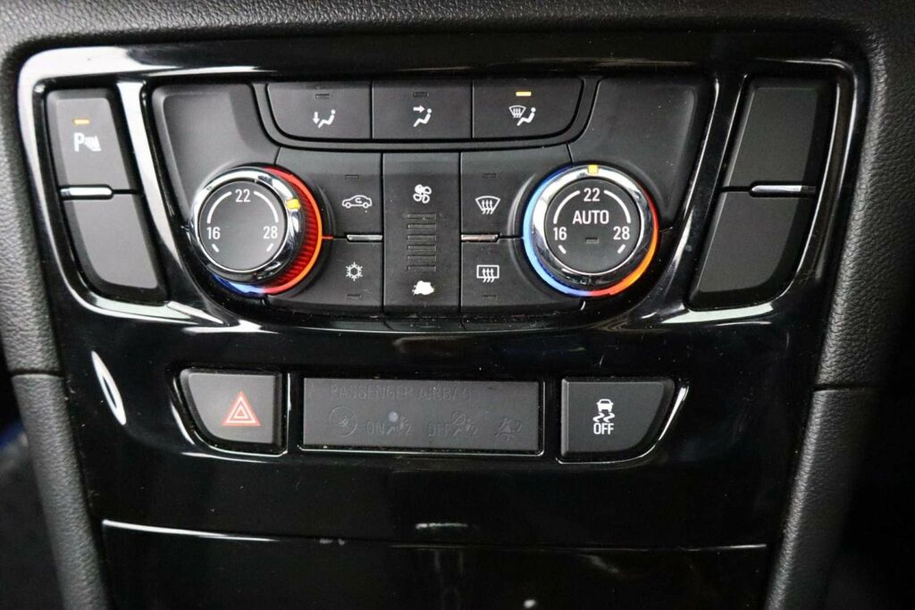 Vauxhall Mokka X Suv 1.4 I Turbo Active 2017 Grey #15