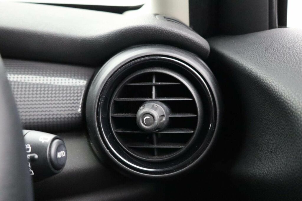 Mini Hatch 1.5 Chili Pack 17In Alloys Media Pack XL Black #20