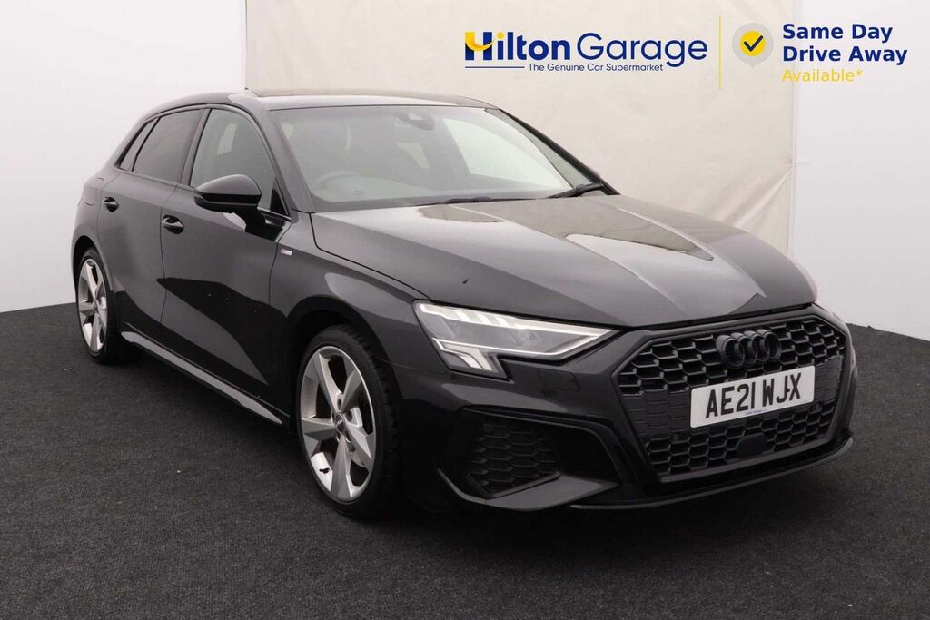 Audi A3 1.5 A3 Sportback 35 Tfsi S Line Black