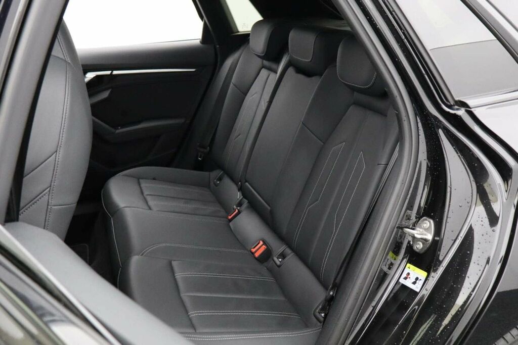 Audi A3 35 Tfsi Sport S Tronic  #25