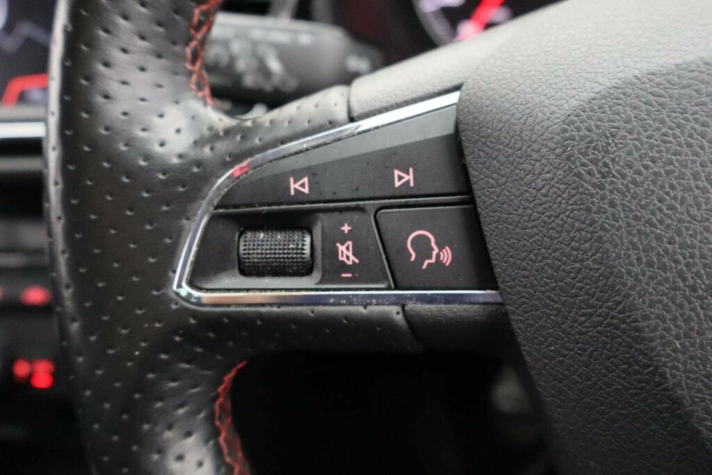 Seat Leon 1.5 Tsi Evo 150 Fr Black Edition Ez Dsg Red #18