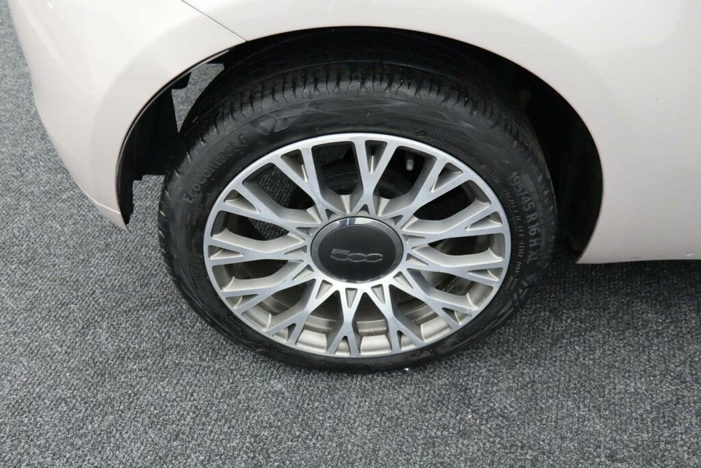 Fiat 500 1.2 Lounge White #9