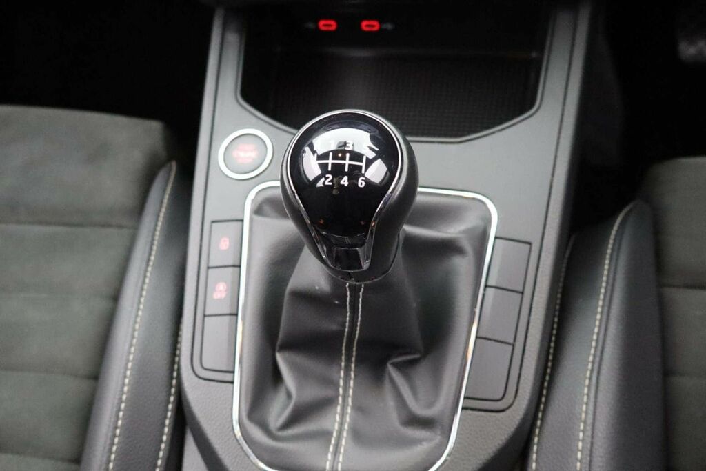 Seat Ibiza Xcellence Lux White #15