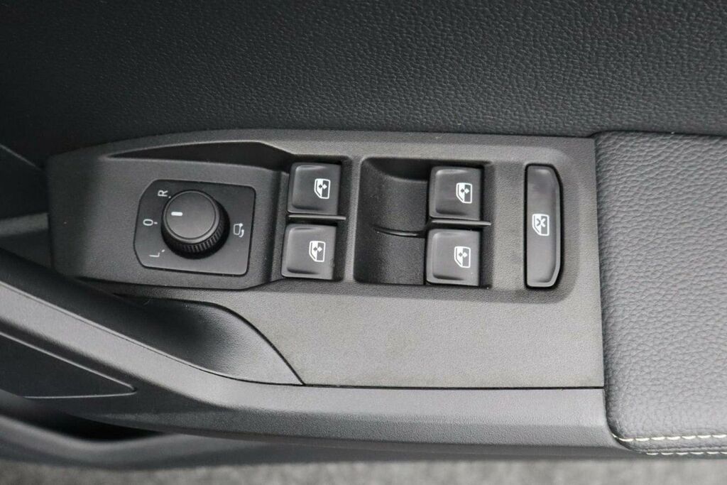 Seat Ibiza Xcellence Lux White #21