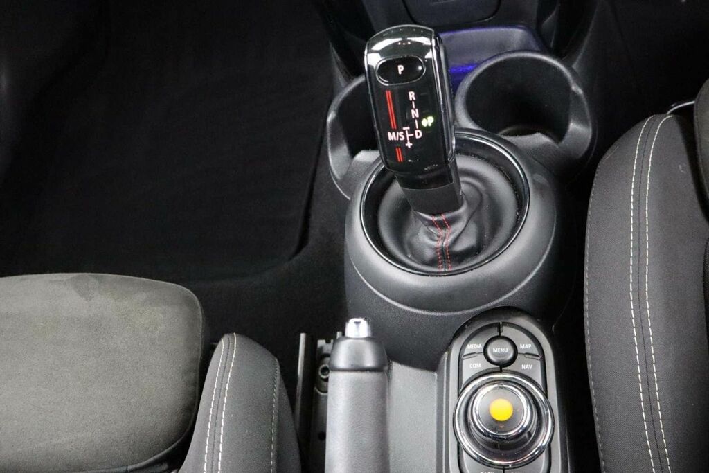 Mini Convertible 1.5 Cooper Exclusive Convertible Black #16