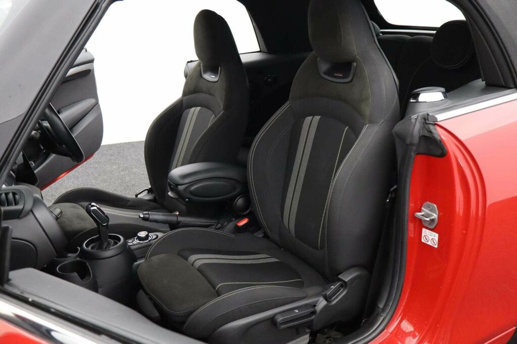 Mini Convertible 1.5 Cooper Exclusive Convertible Black #28