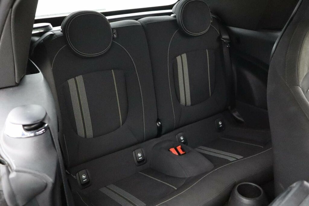 Mini Convertible 1.5 Cooper Exclusive Convertible Black #23