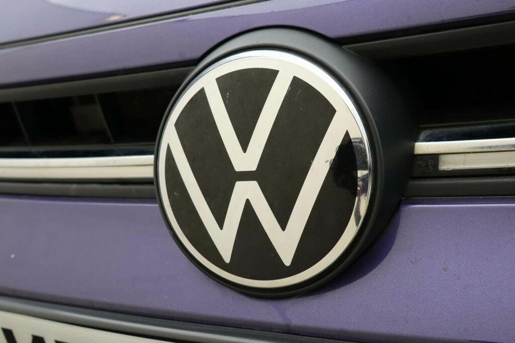 Volkswagen Polo Hatchback Black #32