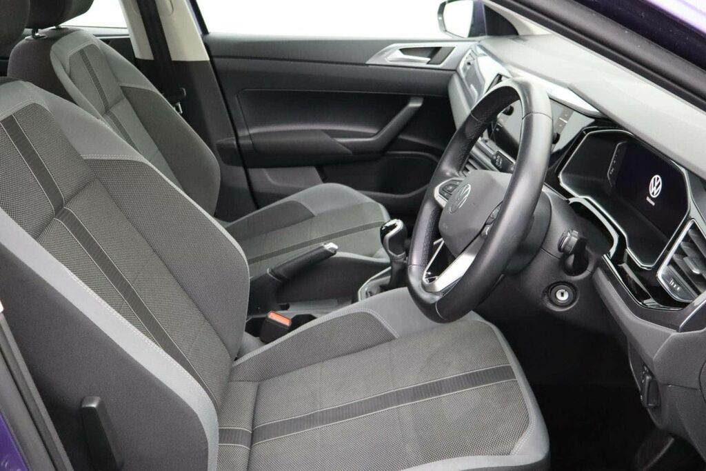 Volkswagen Polo Hatchback Black #10