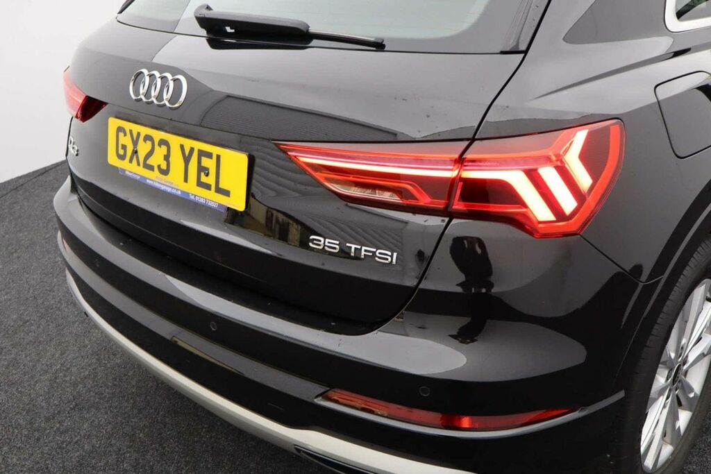 Audi Q3 1.5 Tfsi Cod 35 Black Edition Sportback Grey #23