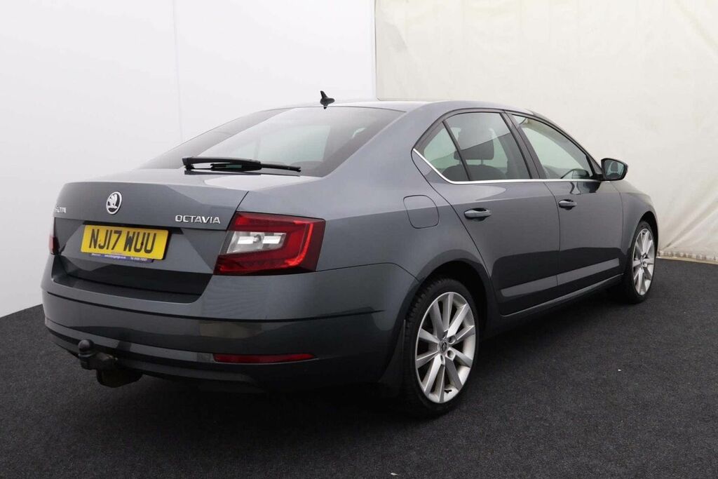 Skoda Octavia Estate Black #7