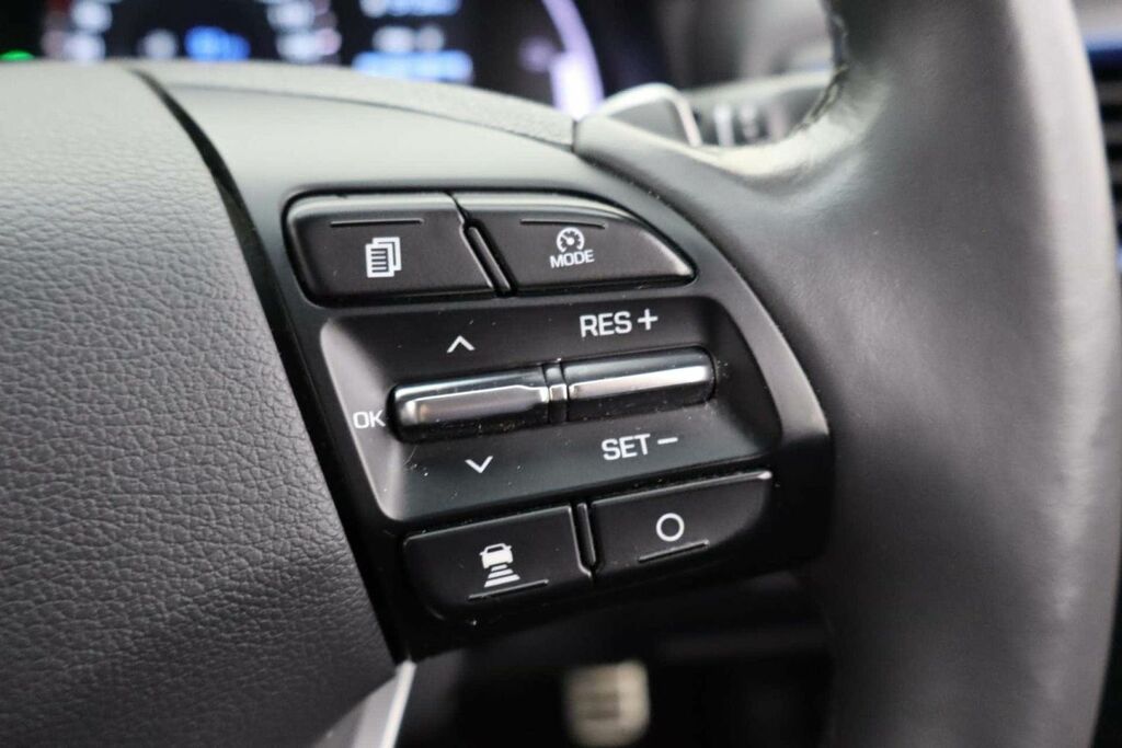 Hyundai Ioniq Hatchback Black #19