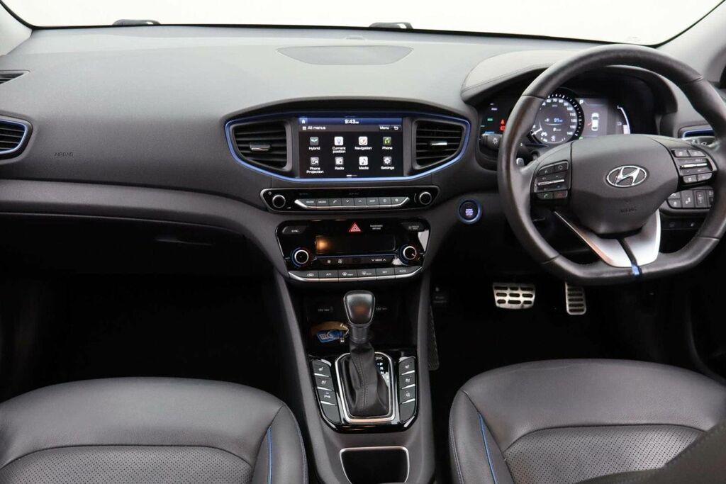 Hyundai Ioniq Hatchback Black #27
