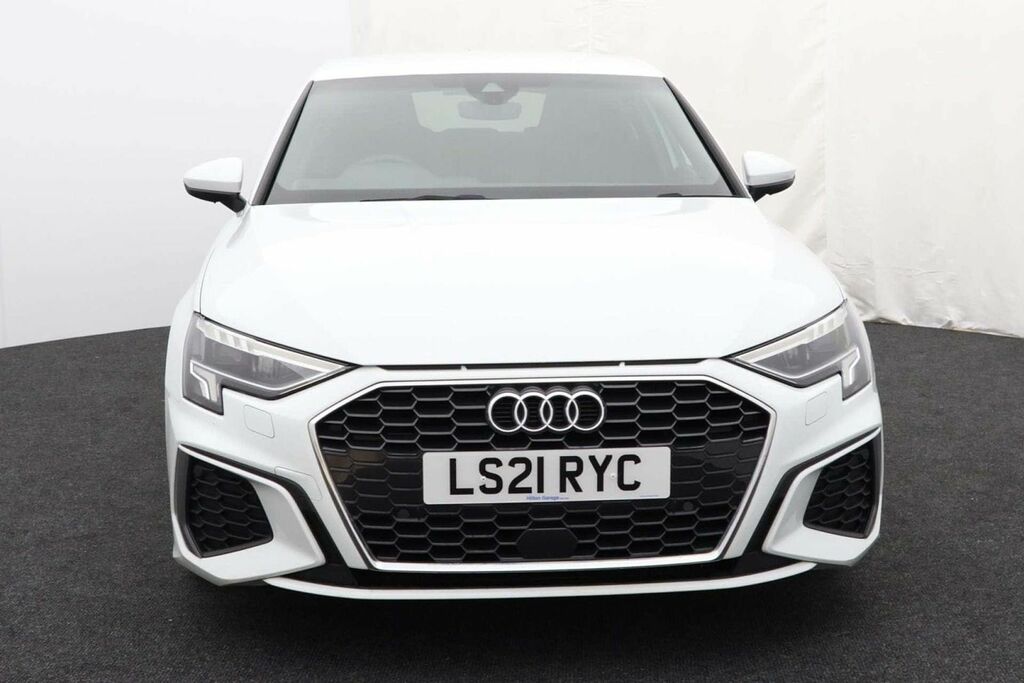 Audi A3 1.5 A3 Sportback 35 Tfsi Mhev S Line White #2