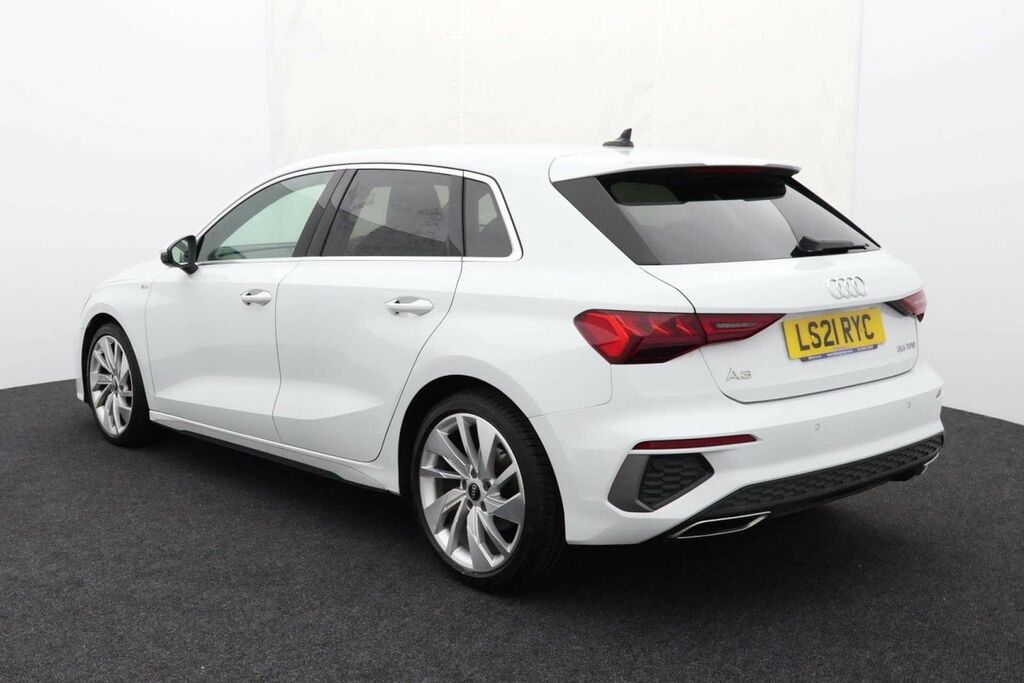 Audi A3 1.5 A3 Sportback 35 Tfsi Mhev S Line White #5