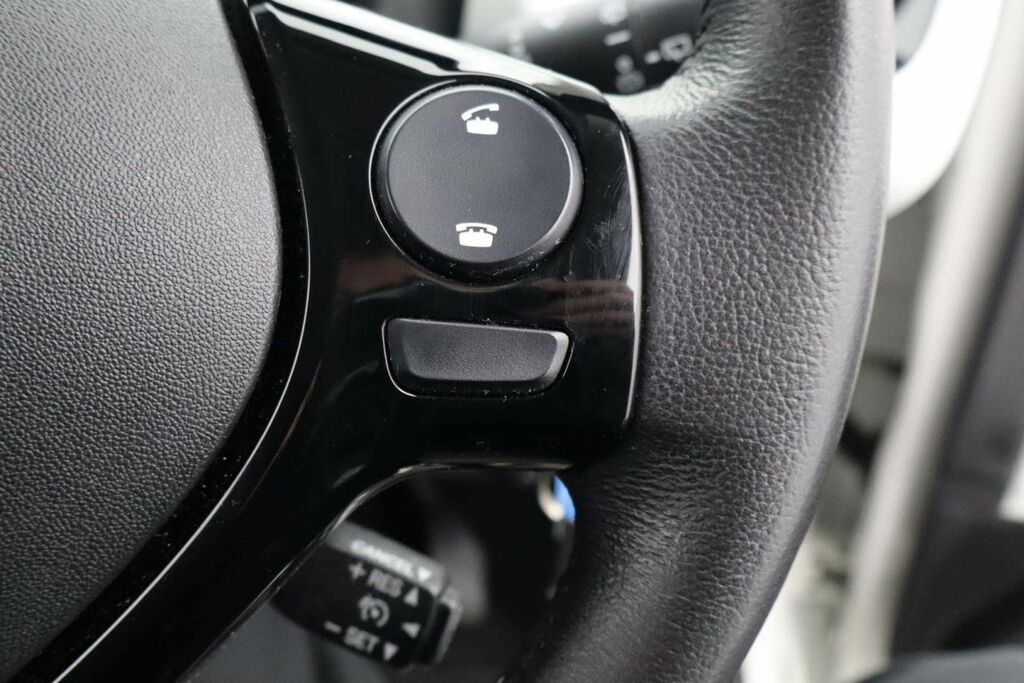 Toyota Aygo X X-press White #18