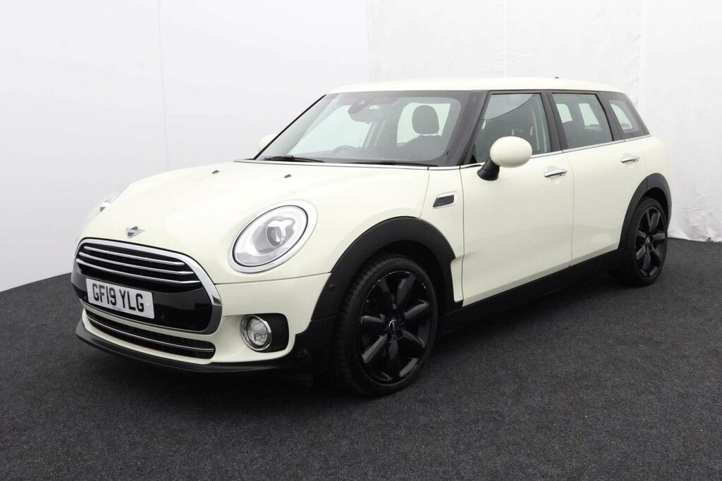 Mini Clubman 1.5 Clubman Cooper Exclusive 6Dr White #3