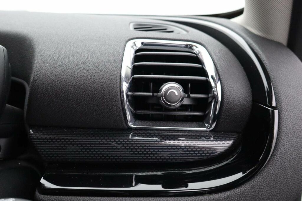 Mini Clubman 1.5 Cooper Classic 6Dr Grey #21