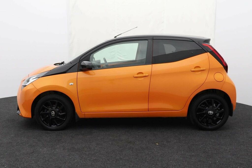 Toyota Aygo X 1.0 Aygo X-cite Vvt-i Orange #4
