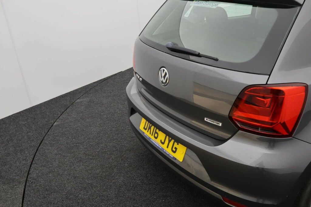 Volkswagen Polo Bluegt  #23
