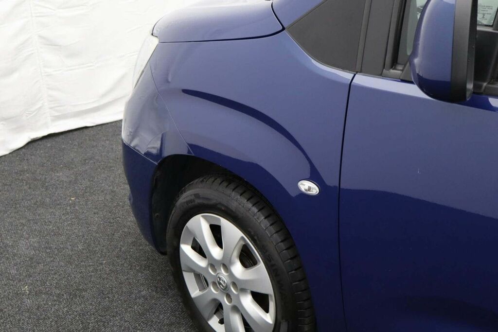 Vauxhall Combo Life 1.5 Turbo D Se 7 Seat Black #29