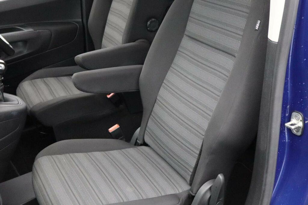 Vauxhall Combo Life 1.5 Turbo D Se 7 Seat Black #28