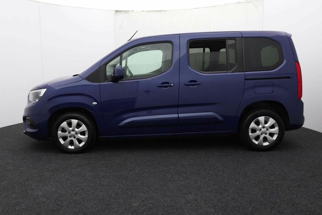 Vauxhall Combo Life 1.5 Turbo D Se 7 Seat Black #4