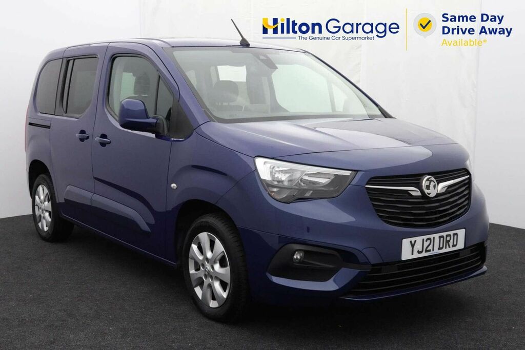 Vauxhall Combo Life 1.5 Turbo D Se 7 Seat Black #1