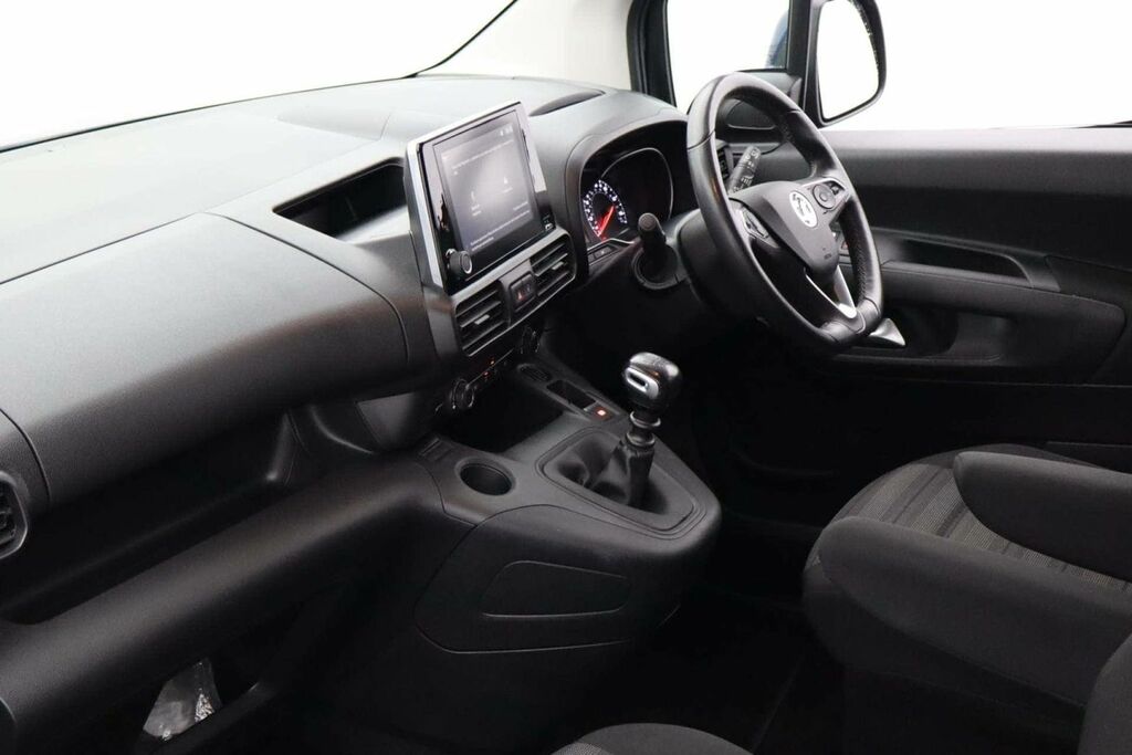 Vauxhall Combo Life 1.5 Turbo D Se 7 Seat Black #27