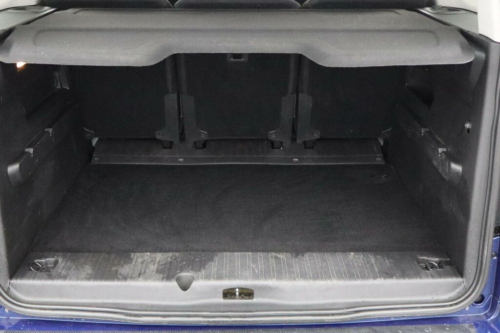 Vauxhall Combo Life 1.5 Turbo D Se 7 Seat Black #25