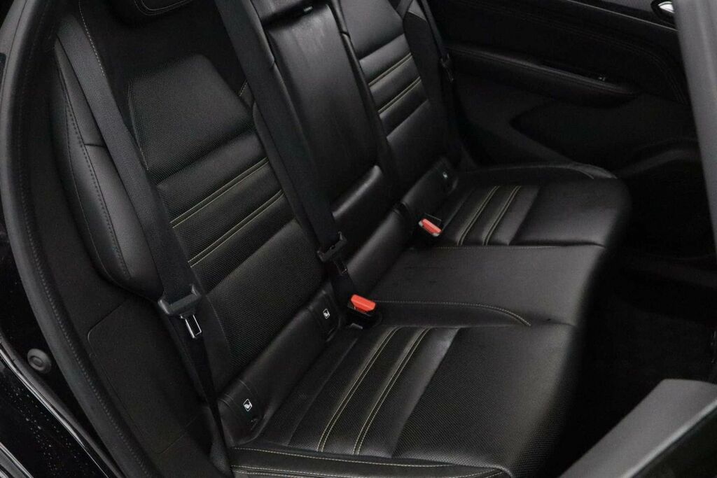 Renault Arkana 1.6 E-tech R.s. Line Suv Hybrid 2W Black #23