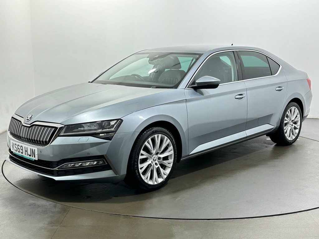 Skoda Superb 1.4L Se L KS69HJN Grey #2
