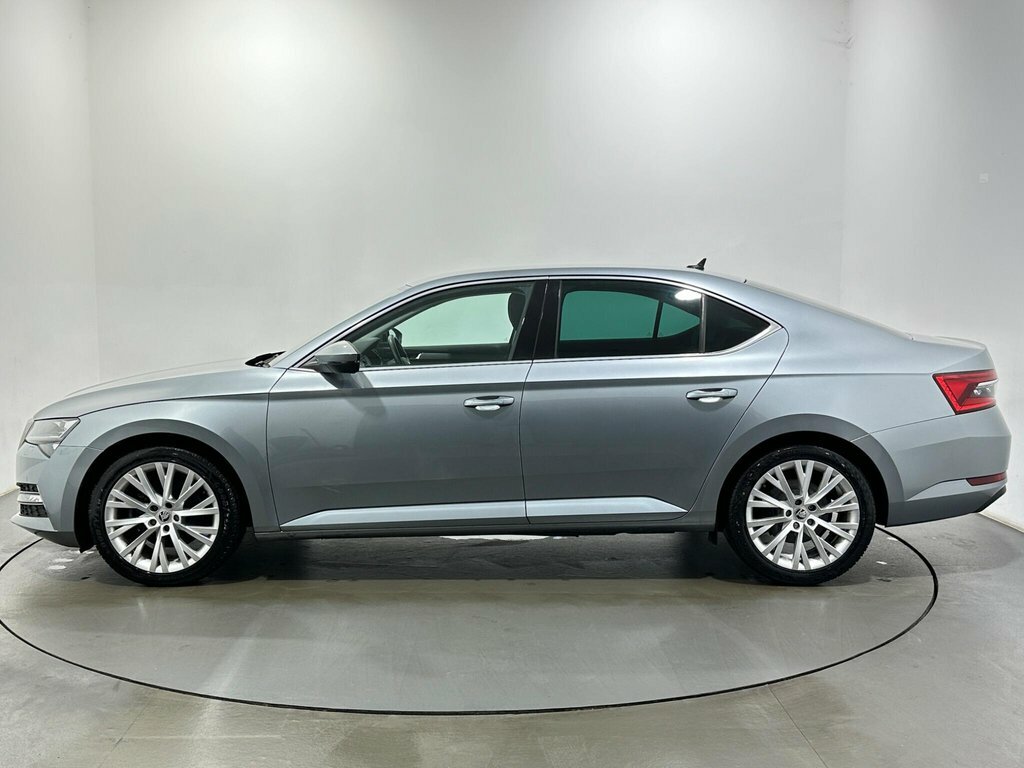 Skoda Superb 1.4L Se L KS69HJN Grey #3