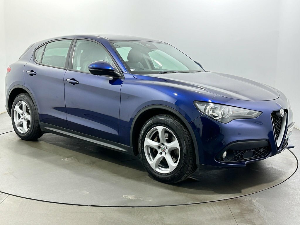 Alfa Romeo Stelvio 2.2L Super Blue