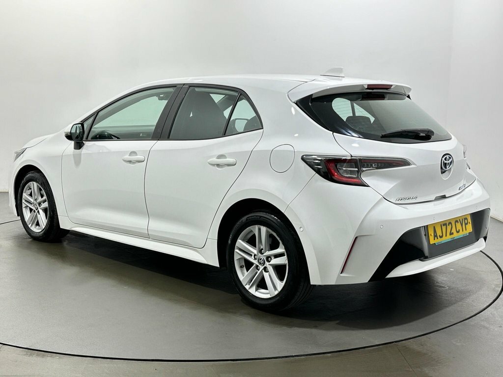 Toyota Corolla 1.8L Icon Tech AJ72CYP White #5