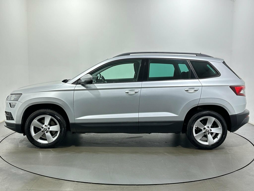 Skoda Karoq 1L Se YE18VXF Silver #4